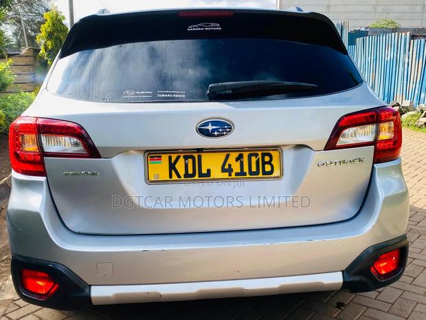 Subaru Outback 2015 Silver