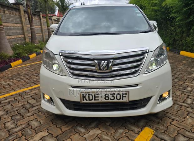 Toyota Alphard 2014 White