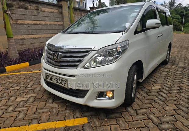 Toyota Alphard 2014 White