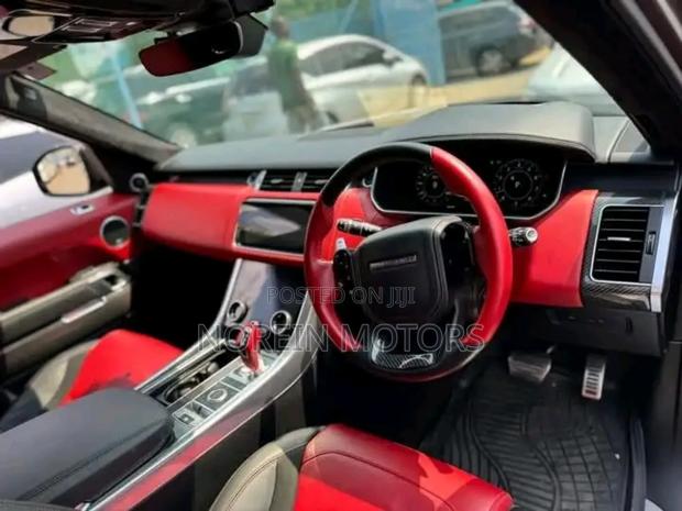 Land Rover Range Rover Sport 2018 Gray