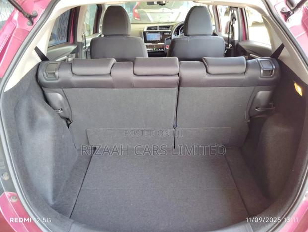 Honda Fit 2018 Maroon