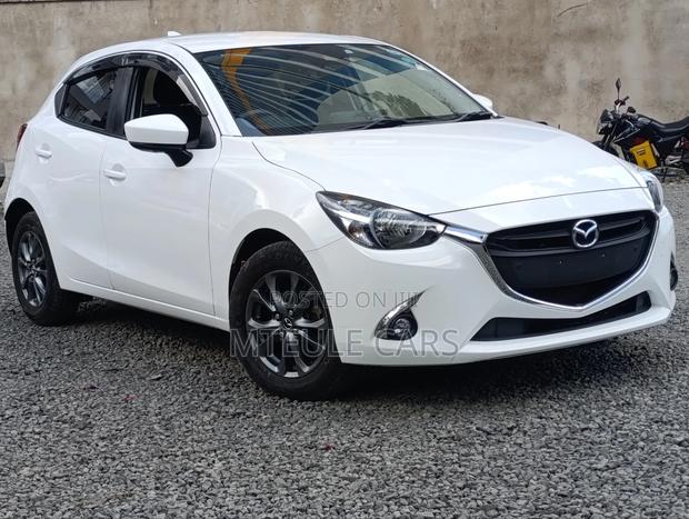 Mazda Demio 2019 White