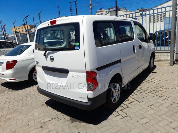 Nissan NV200 2018 White