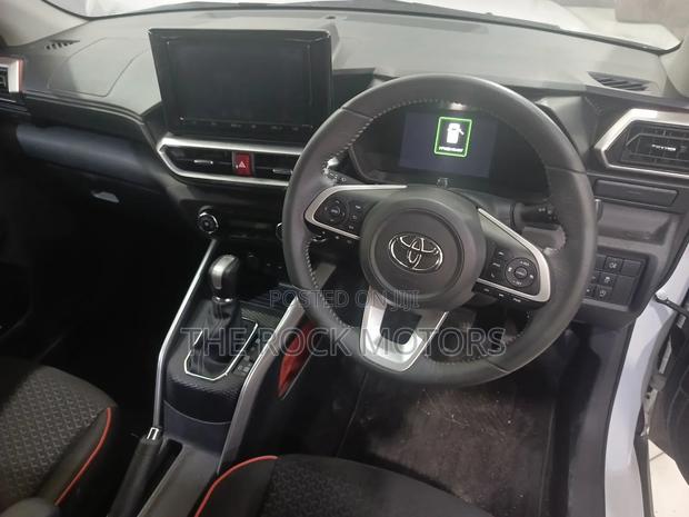 Toyota Raize 2019 White