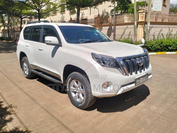 Toyota Land Cruiser Prado 3.0 TD 2010 White