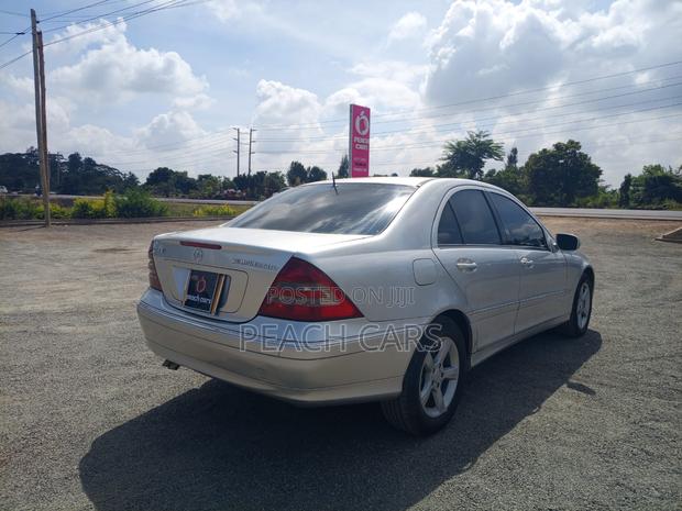 Mercedes-Benz C180 2007 Silver