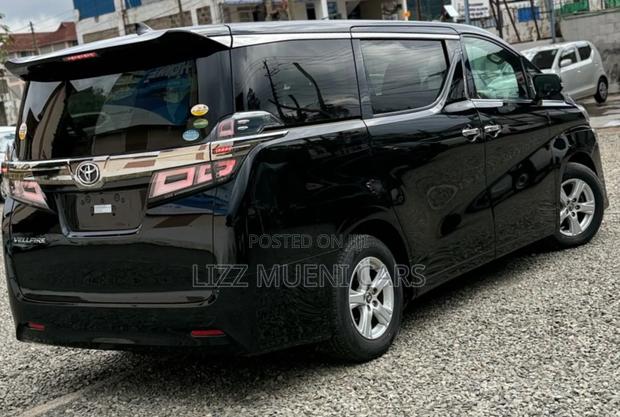 Toyota Alphard 2019 Black