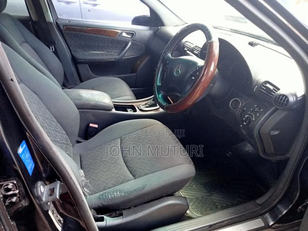 Mercedes-Benz C200 2003 Black