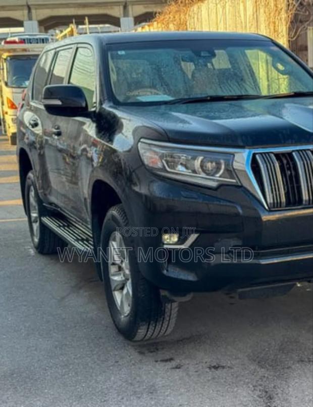 Toyota Land Cruiser Prado 2.7 2020 Black