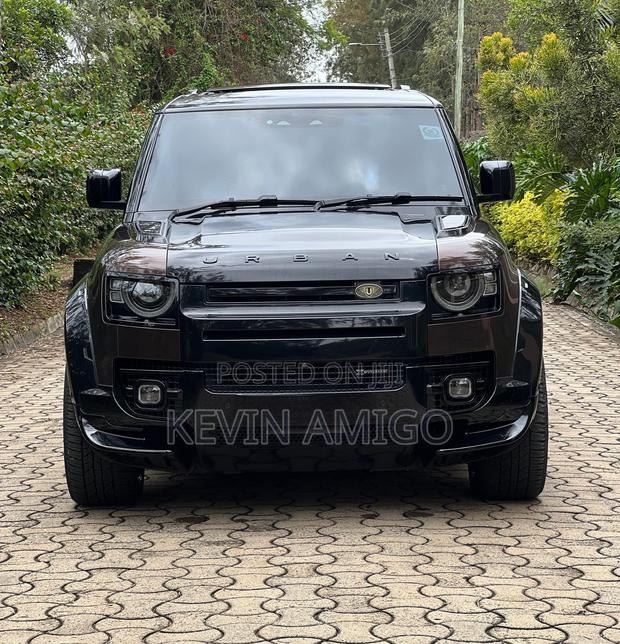 Land Rover Defender 2022 Black