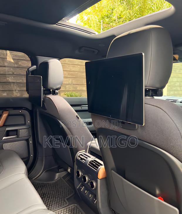 Land Rover Defender 2022 Black