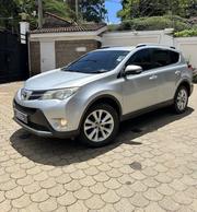 Toyota RAV4 2015 Silver for sale