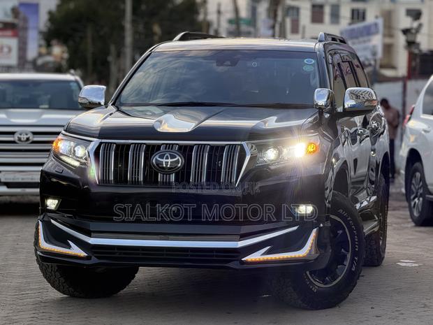Toyota Land Cruiser Prado 2.7 2020 Black