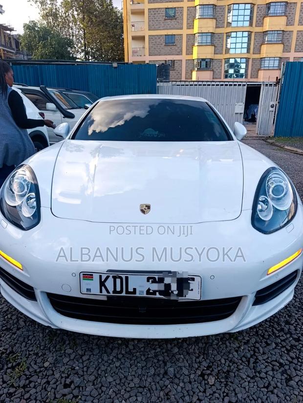 Porsche Panamera 2016 White