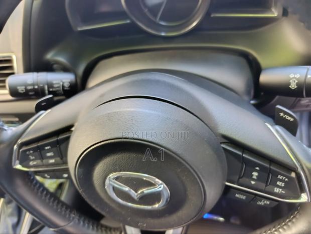 Mazda Axela 2019 Red
