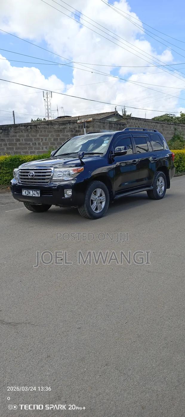 Toyota Land Cruiser 2014 Black