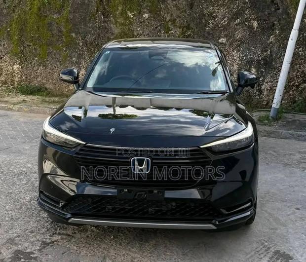 Honda Vezel 2018 Matt Black