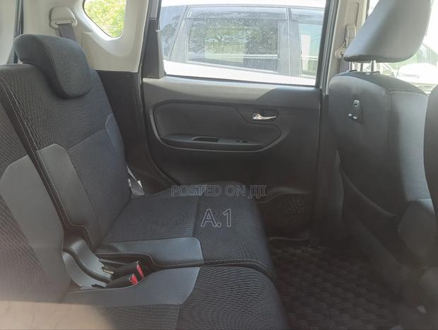 Daihatsu Move 2019 Silver