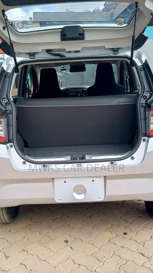 Daihatsu Mira 2018 Silver