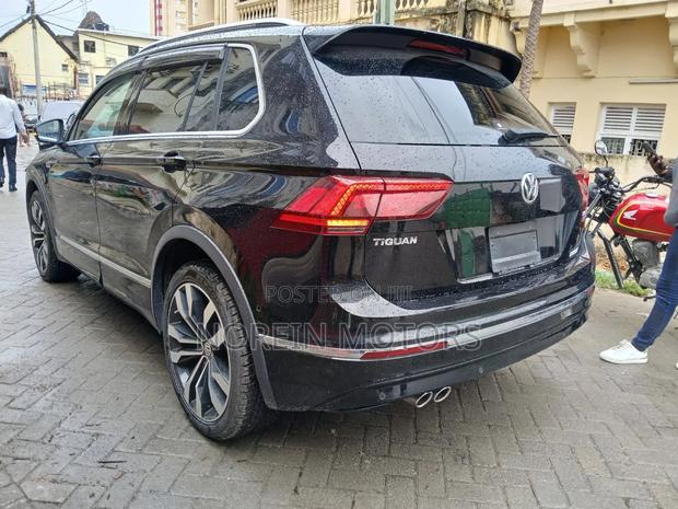 Volkswagen Tiguan 2018 Matt Black