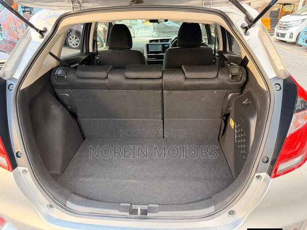 Honda Fit 2018 Silver