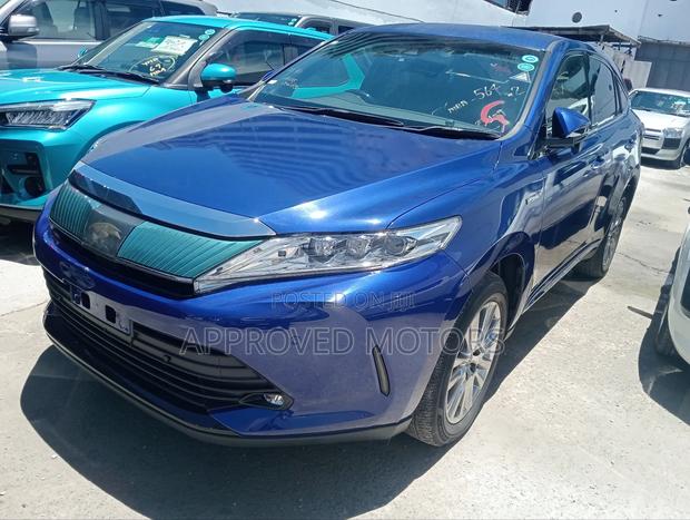 Toyota Harrier 2018 Blue