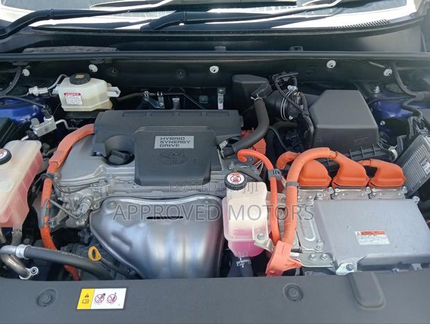 Toyota Harrier 2018 Blue
