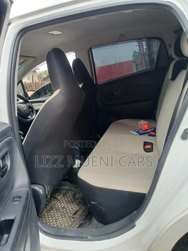 Toyota Vitz 1.0 FWD 5dr 2016 White
