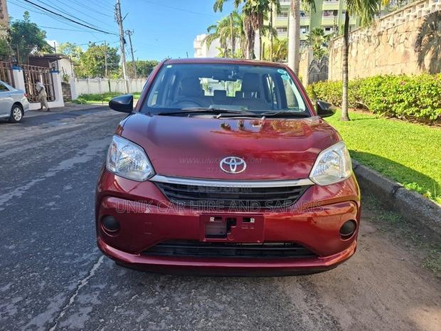 Toyota Passo 1.0 FWD 2020 Red