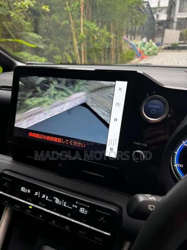 Toyota Noah 1.8 FWD Hybrid (7 seater) 2020 Black