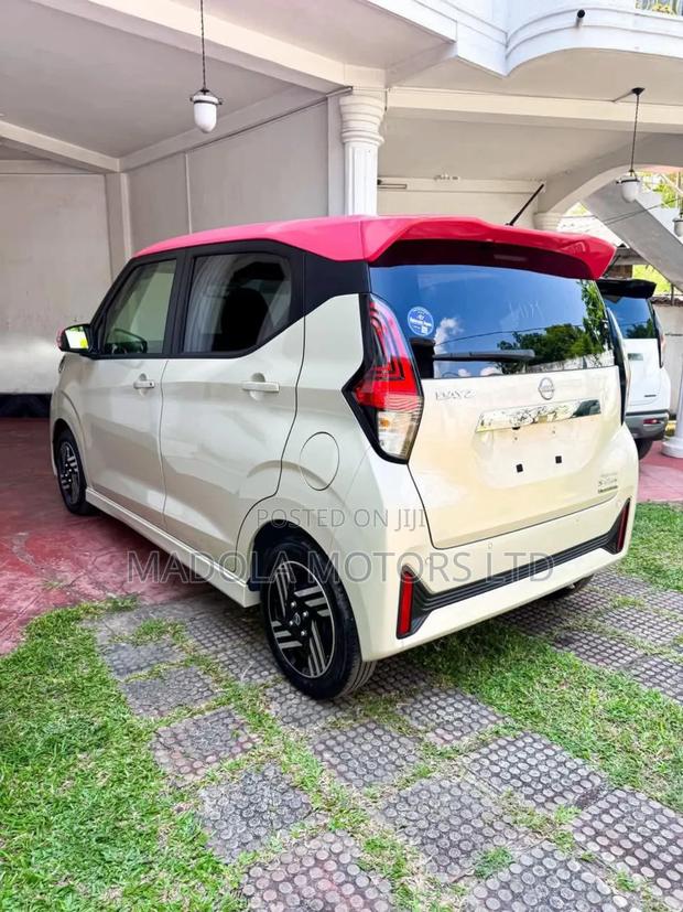 Nissan Dayz Highway Star G 2018 Beige