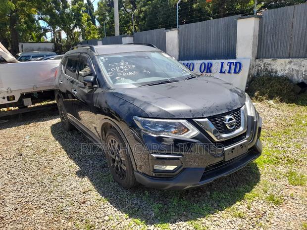 Nissan X-Trail 2.0 Petrol AWD 2018 Black