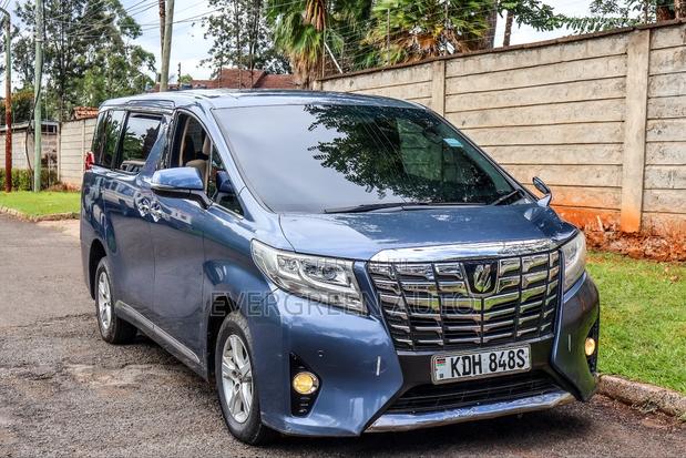 Toyota Alphard 2.4 Petrol AWD 2015 Blue