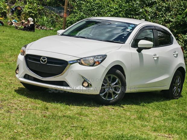 Mazda Demio 2019 White