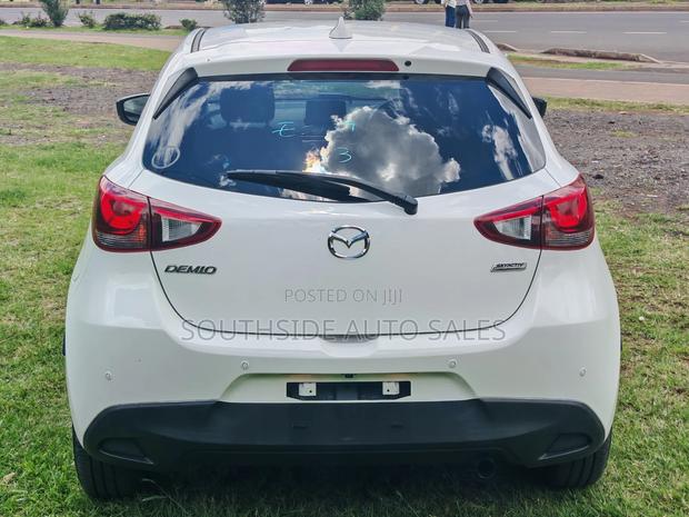 Mazda Demio 2019 White