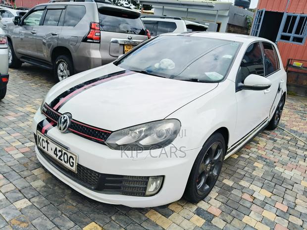Volkswagen Golf GTI 2012 White