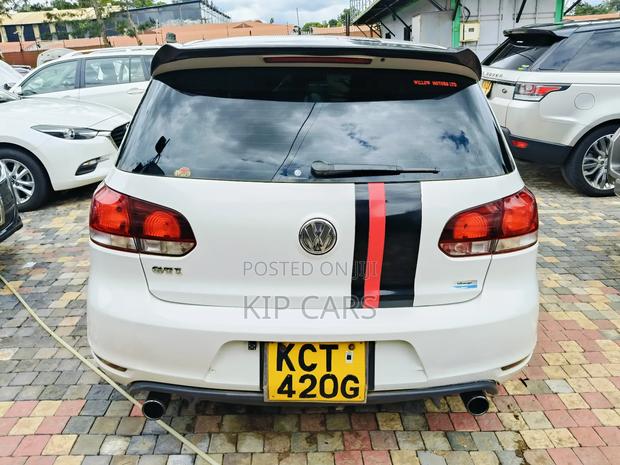 Volkswagen Golf GTI 2012 White