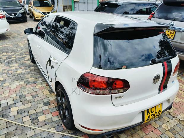 Volkswagen Golf GTI 2012 White