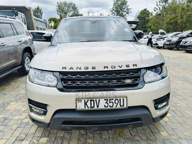 Land Rover Range Rover Sport HSE Td6 4x4 (3.0L 6cyl 8A) 2016 Gold