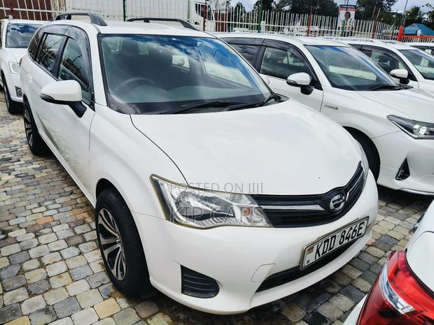 Toyota Corolla Fielder 1.5 Petrol FWD 2015 White