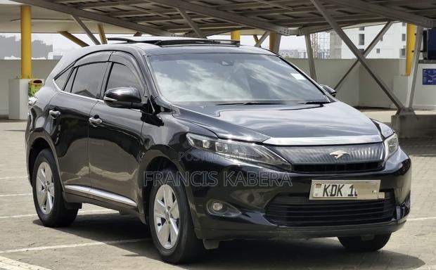 Toyota Harrier 2022 Black