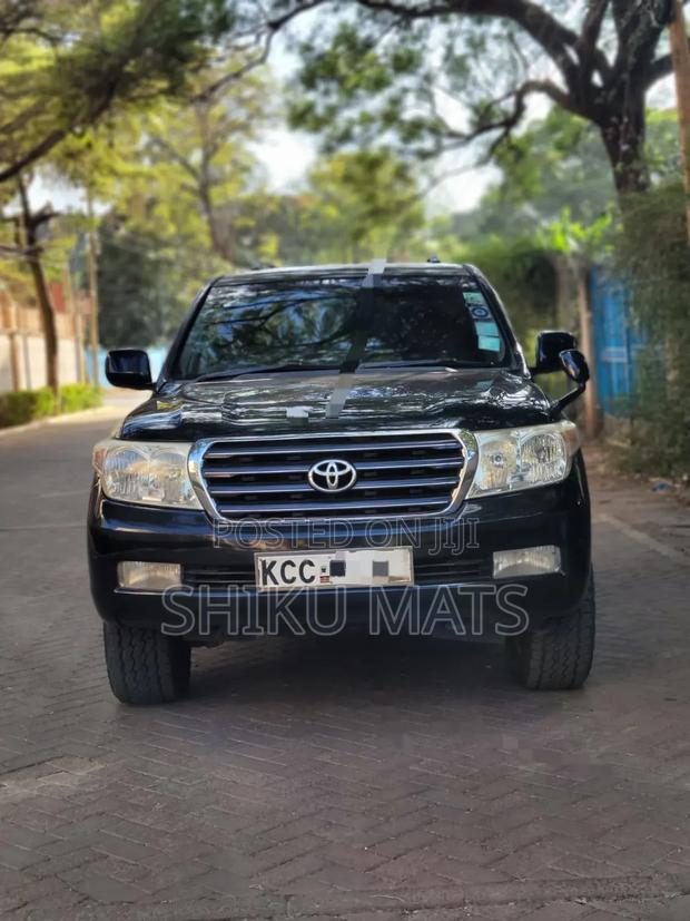 Toyota Land Cruiser 2008 Black