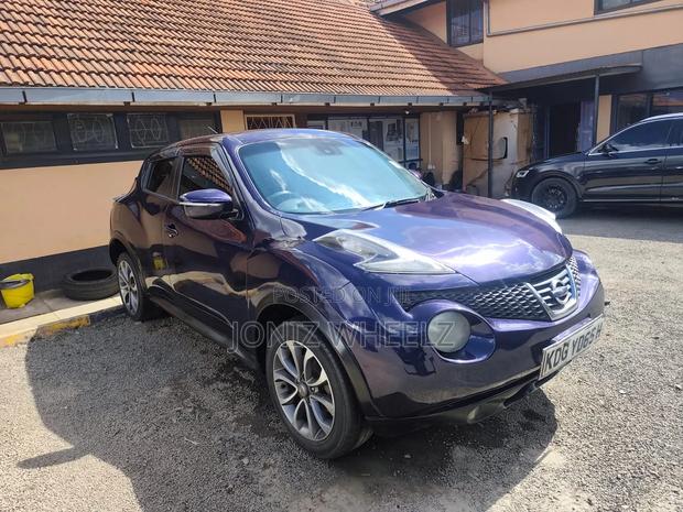 Nissan Juke SL 4dr Hatchback (1.6L 4cyl Turbo CVT) 2014 Purple