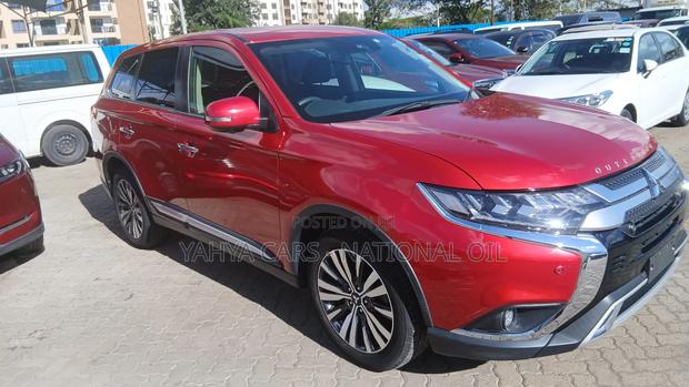 Mitsubishi Outlander SE FWD 2019 Red