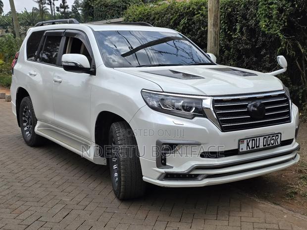 Toyota Land Cruiser Prado 2.7 2019 White