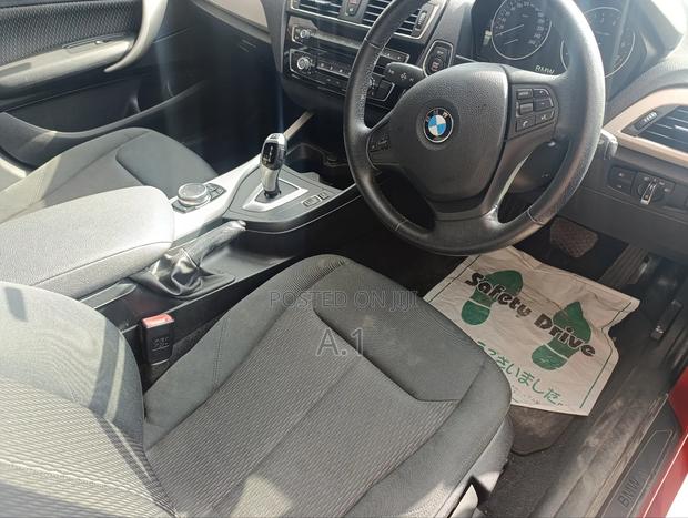 BMW 118i 2019 Orange