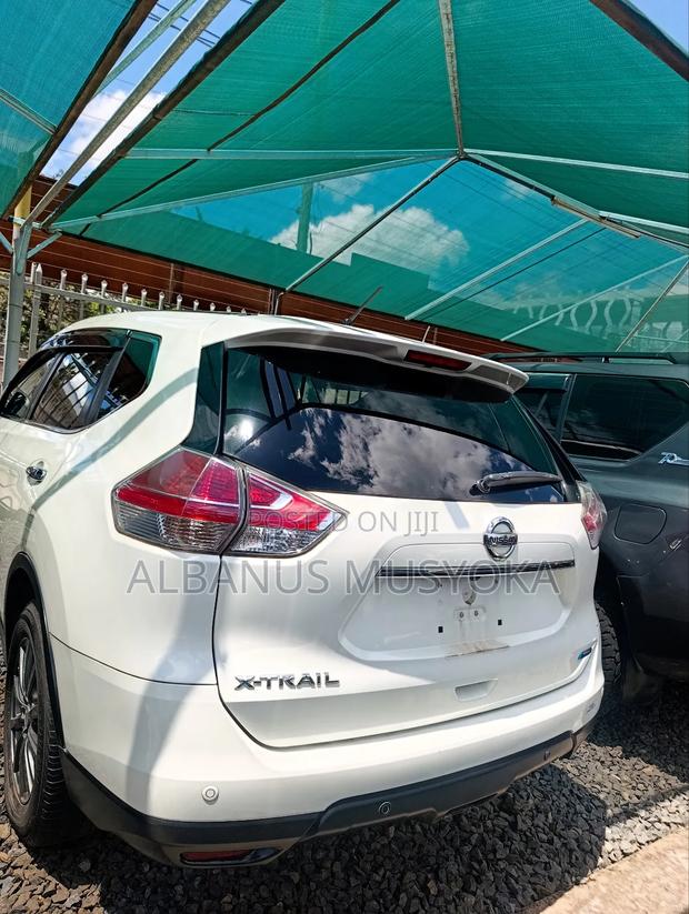 Nissan X-Trail 2016 White