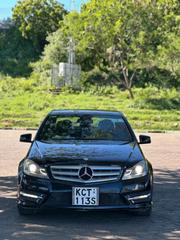 Mercedes-Benz C200 2011 Black for sale