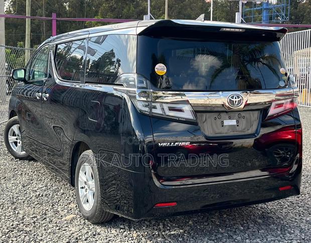 Toyota Alphard 2019 Black