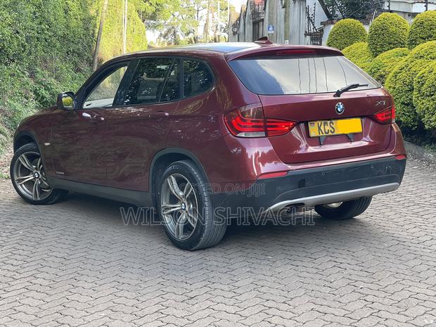 BMW X1 2011 Red